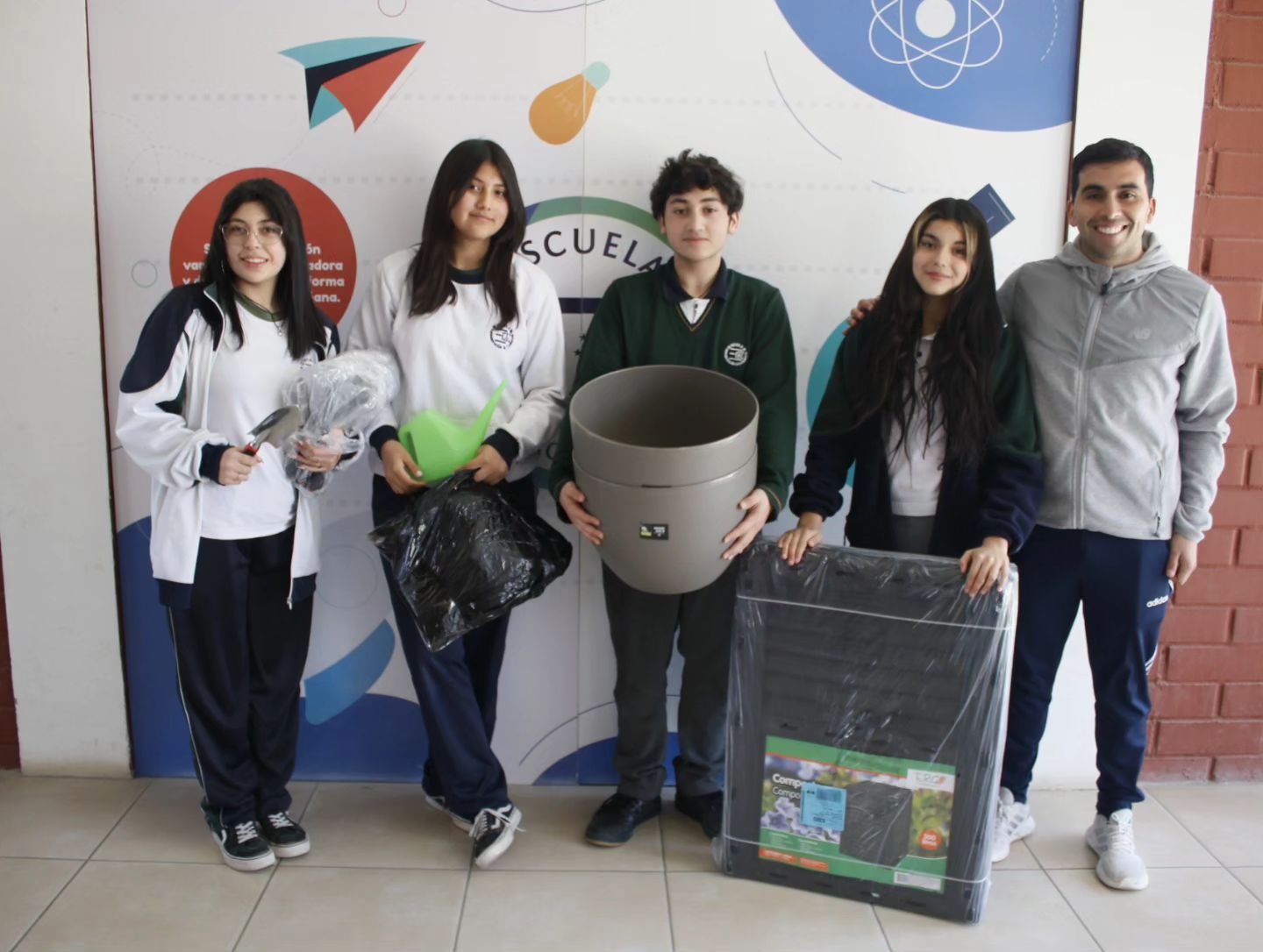 Liceo Bicentenario HC Gana premio  “Vivan los Liceos Bicentenarios”