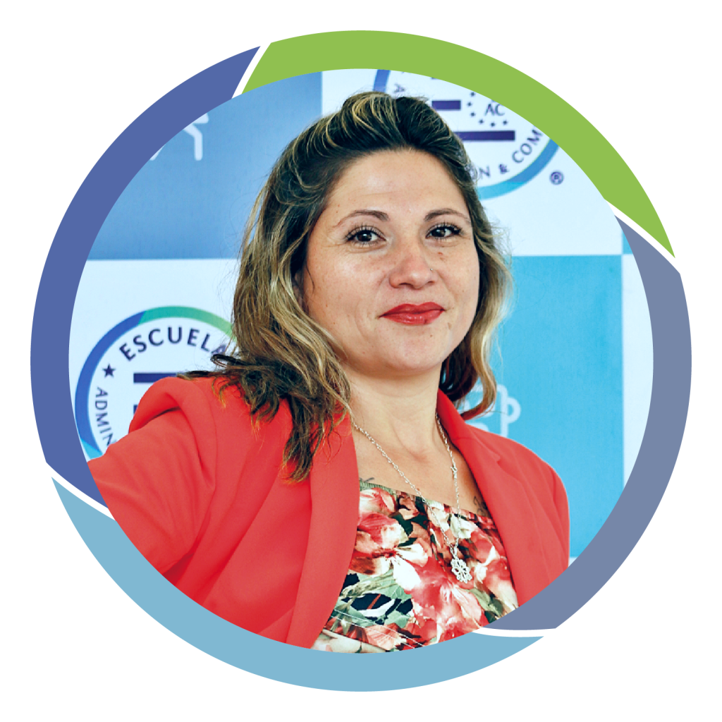 REEMPLAZAR Denise Riquelme - Auxiliar Servicios Menores