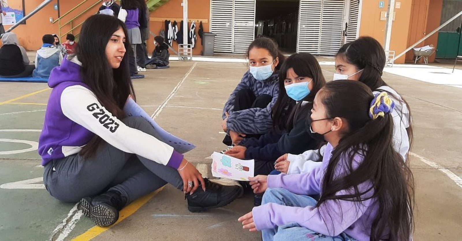Apoyando a nuestros hijos después de la emergencia: Contención emocional en tiempos difíciles