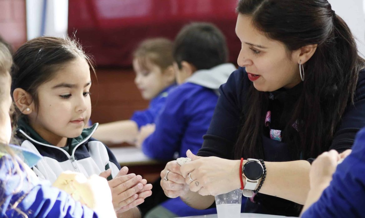 Clases suspendidas miércoles 23 jueves 24 y viernes 25