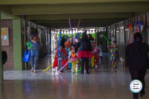 niños basica carnaval