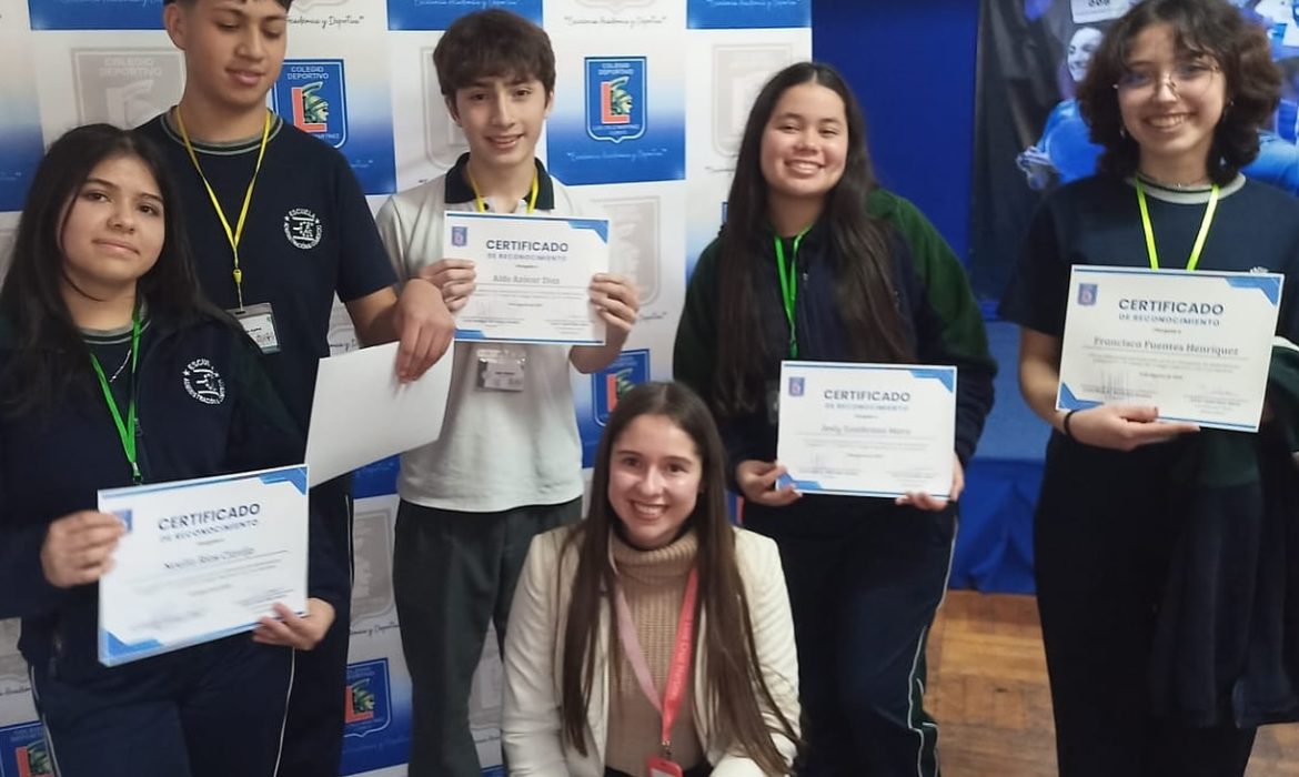 Cinco estudiantes de la Sede Media TP ganan el primer lugar en Olimpiadas de Matemática en Curicó