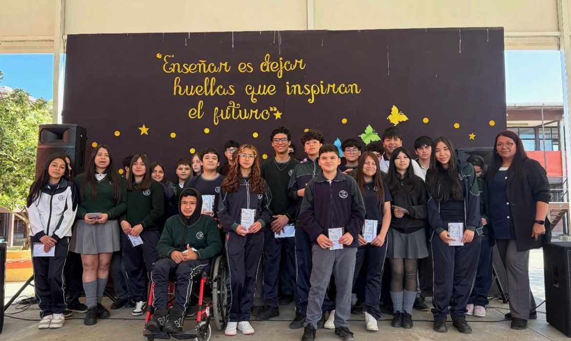 SIMCE 2025 Excelencia y crecimiento sostenido: Escuelas AC destacan con grandes resultados